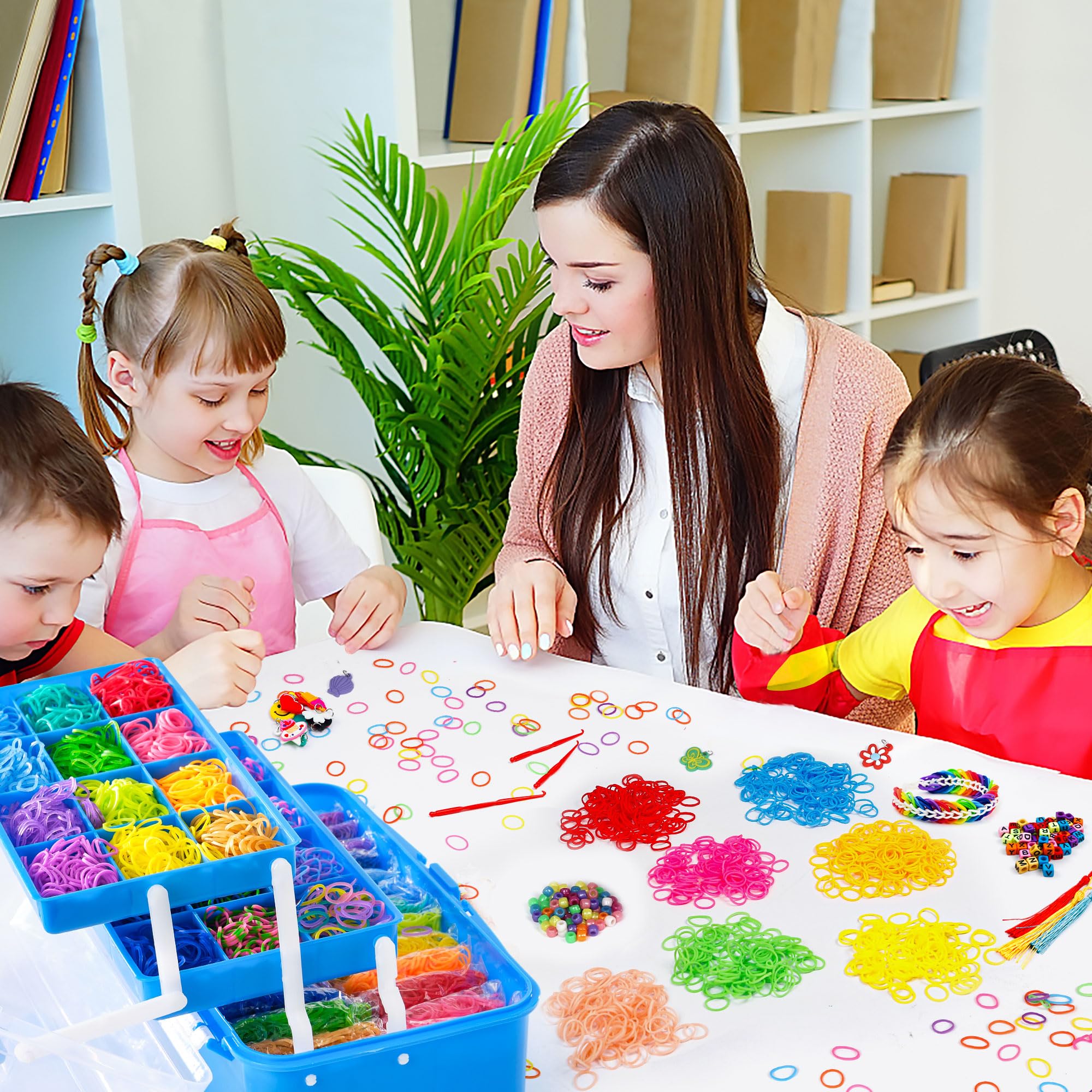 INSCRAFT 17500+ Rubber Loom Bands with 3 Layer Light Purple Container, 28 Colors, 600 S-Clips, 352 Beads, 40 Cartoon Pendant, Bracelet Making Refill Kit for Kids